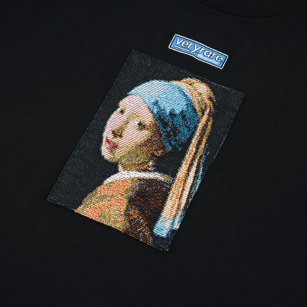 Girl With Pearl