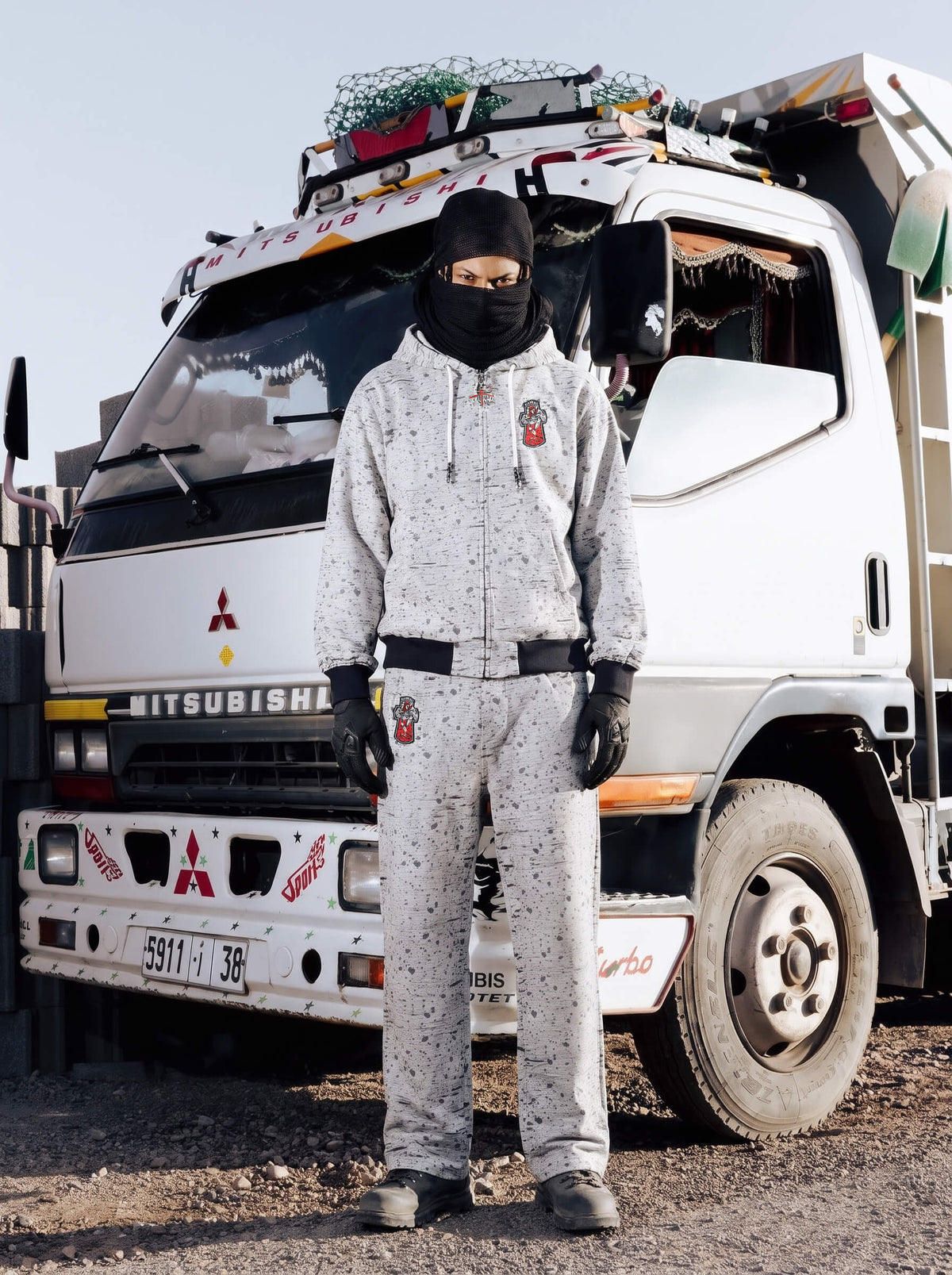 DISTRESS/decay [hoodie]